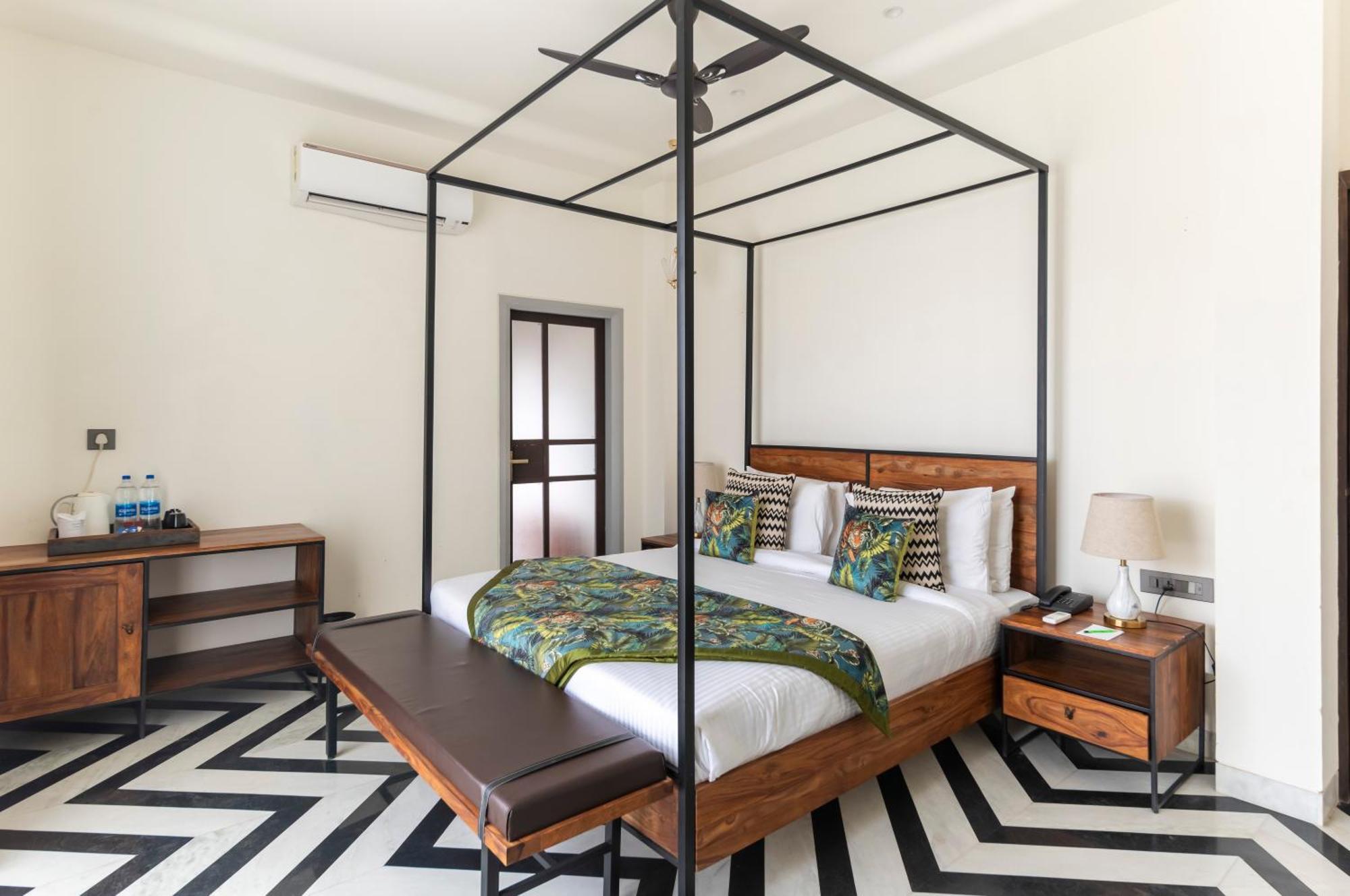 Vanaashrya Resort And Spa Sariska Tehla 外观 照片